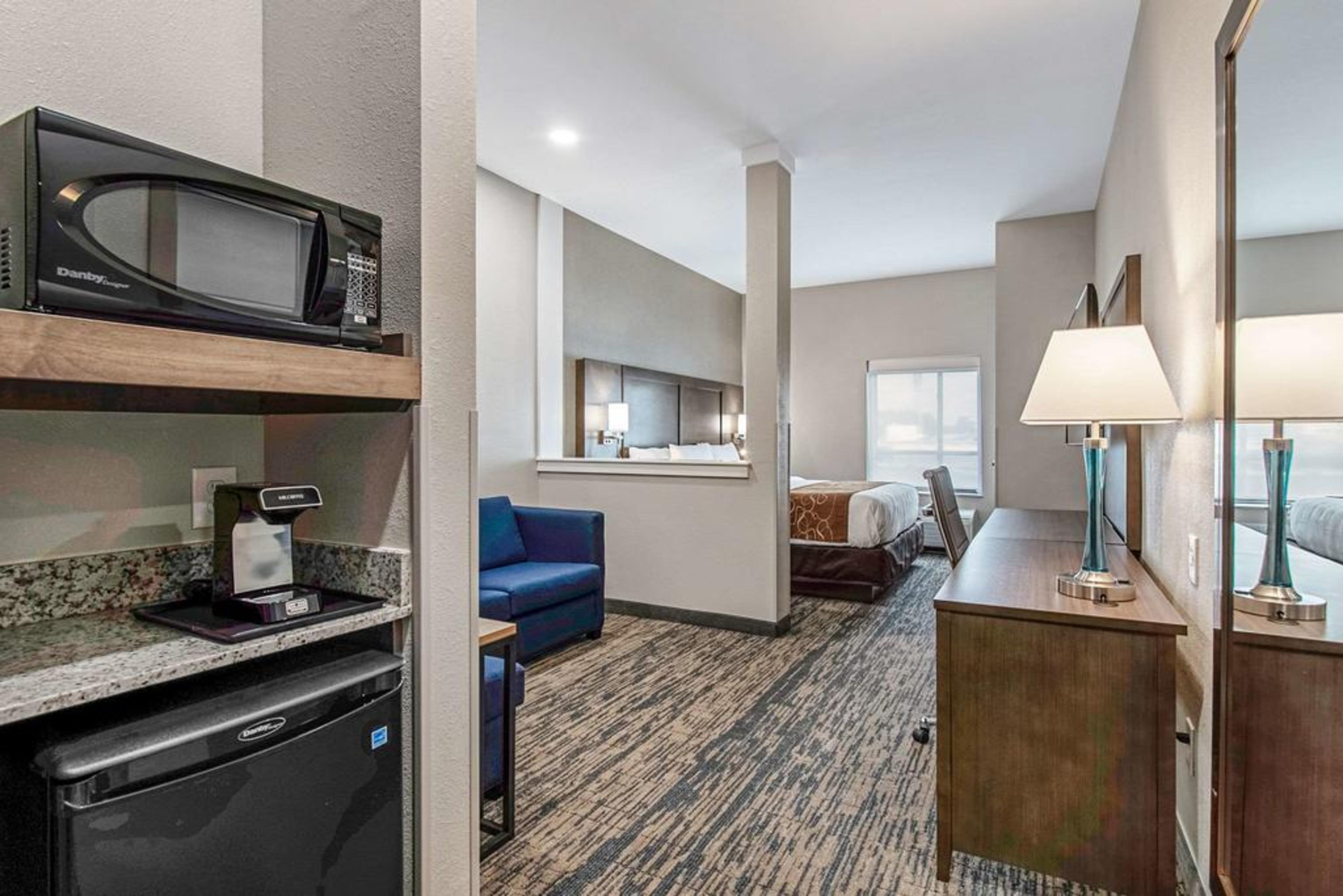 Comfort Suites Grove City - Columbus South מראה חיצוני תמונה